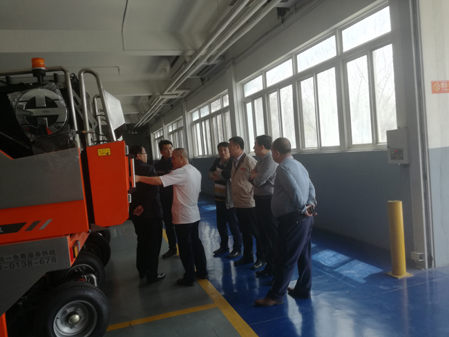 同輝汽車多功能掃路機