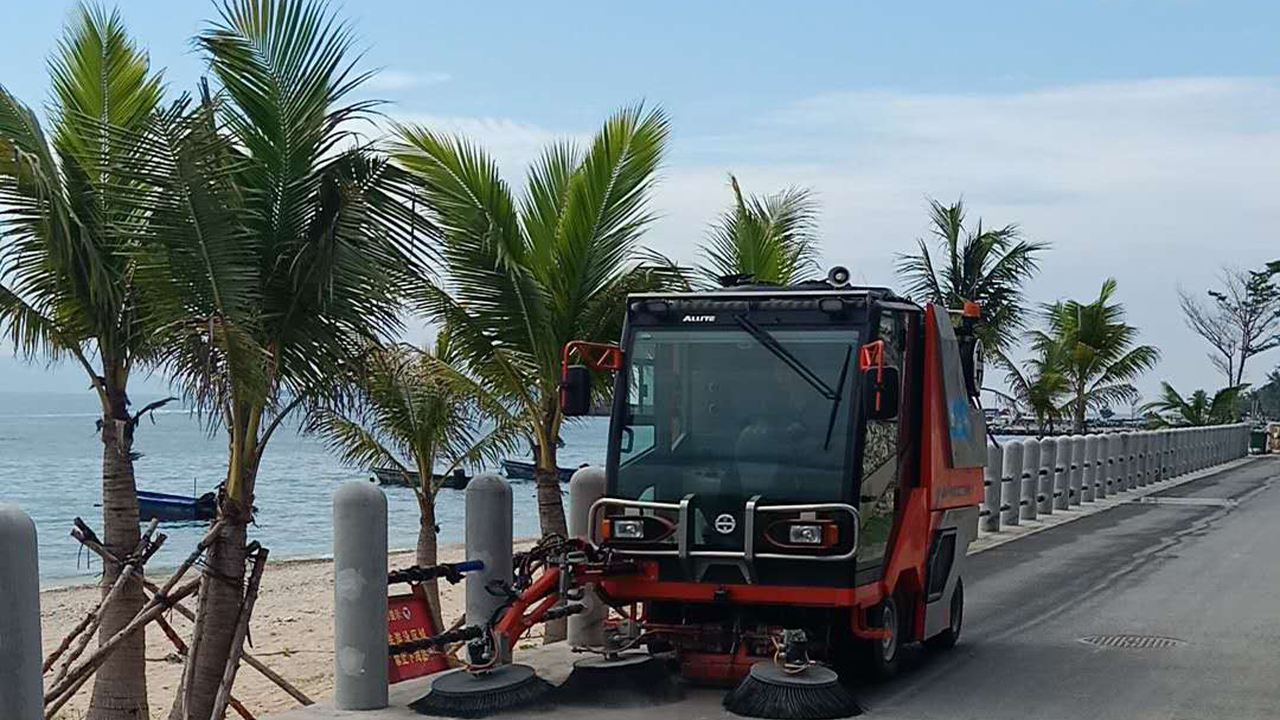 掃路機(jī)QTH8501
