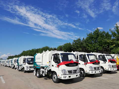 掛桶式垃圾清運(yùn)車